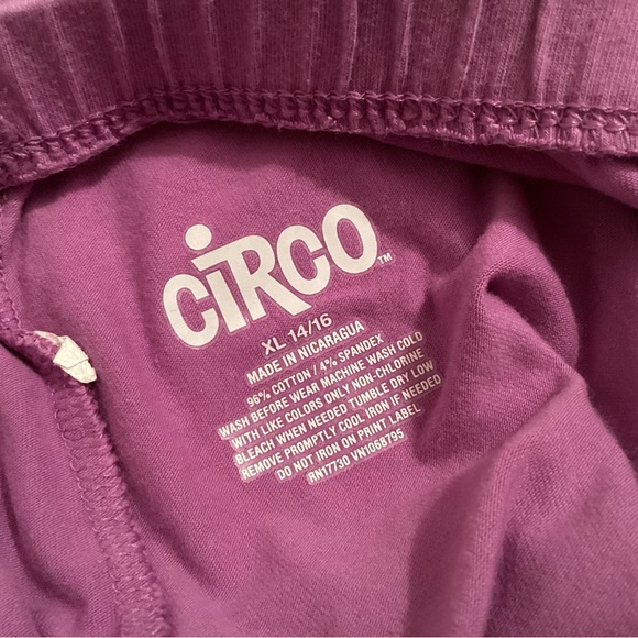 4/$15 🌻 Set of 2 Girls Leggings L & XL - Circo & Gap Kids - Picture 2 of 4